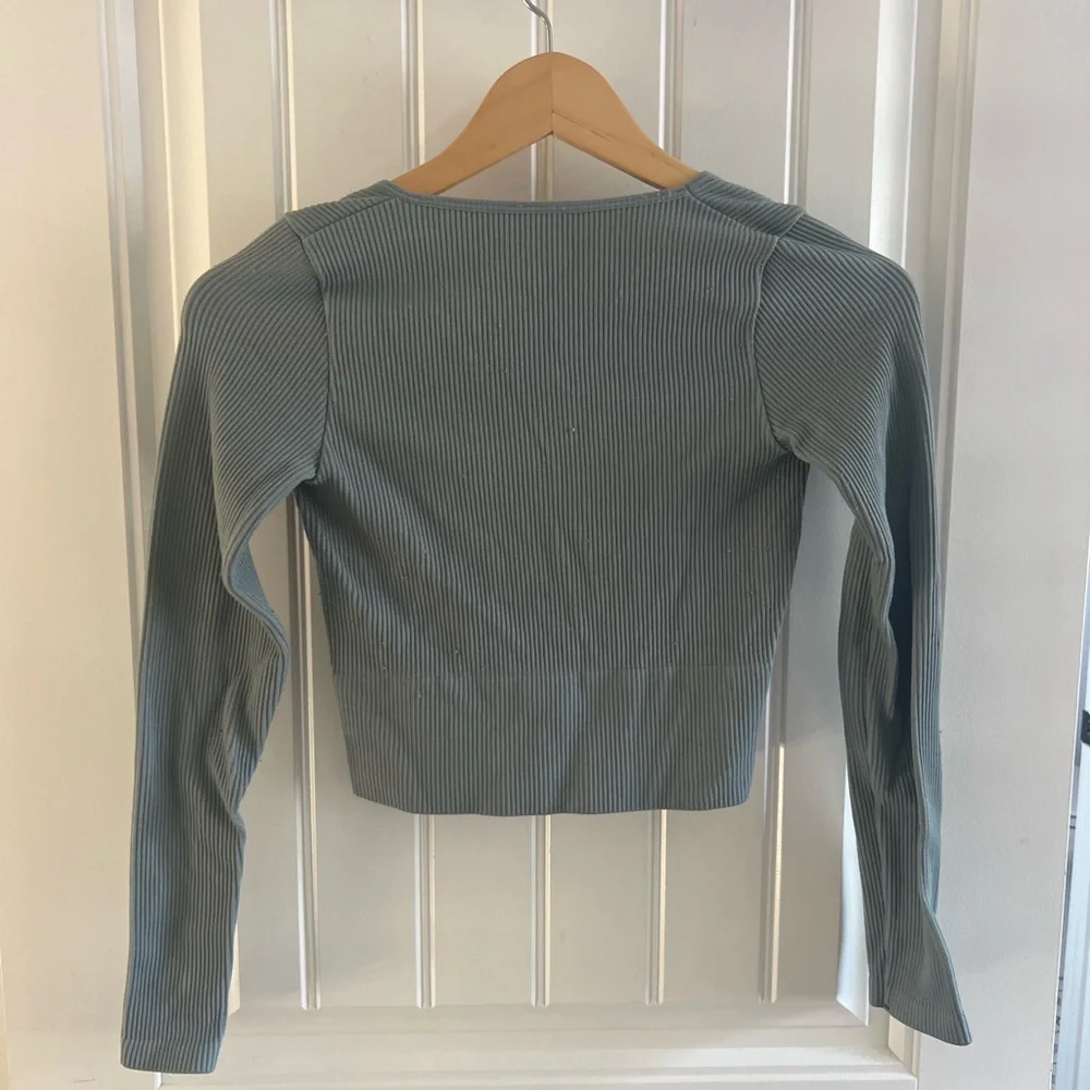 Deep V-Neck Ribbed Top - Picture 2 of 2